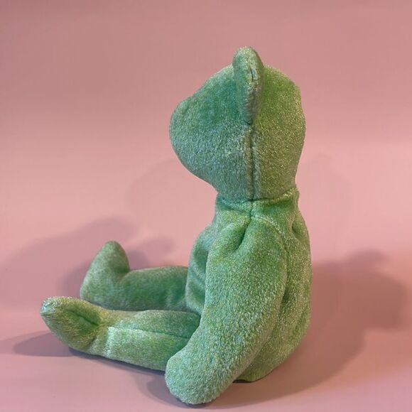 1999 Ty Beanie Baby Kicks the Green Soccer Bear Excellent Used Condition 9” long - Picture 4 of 8